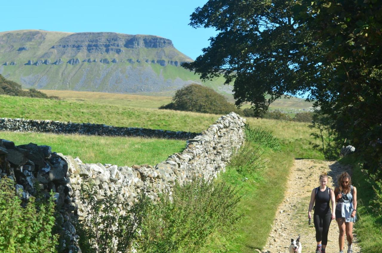Ribblesdale Pods Villa Horton in Ribblesdale Exterior photo